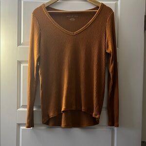 Ribbed V-Neck Long Sleeve Top - Brown